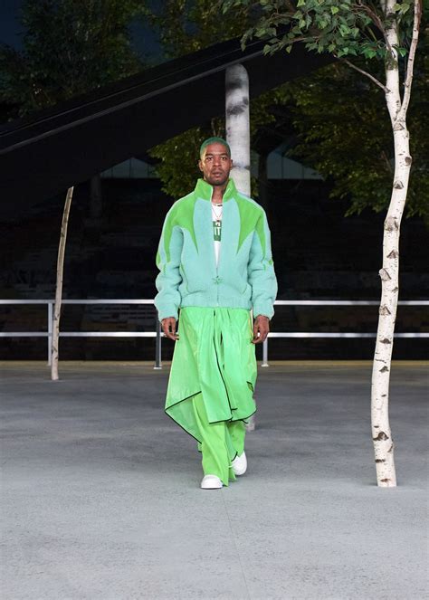 virgil abloh at louis vuitton|louis vuitton ultimo show.